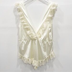 Marshall Field’s Lace Trim Deep V-Neck V-Back Teddy Intimate Lingerie Ivory